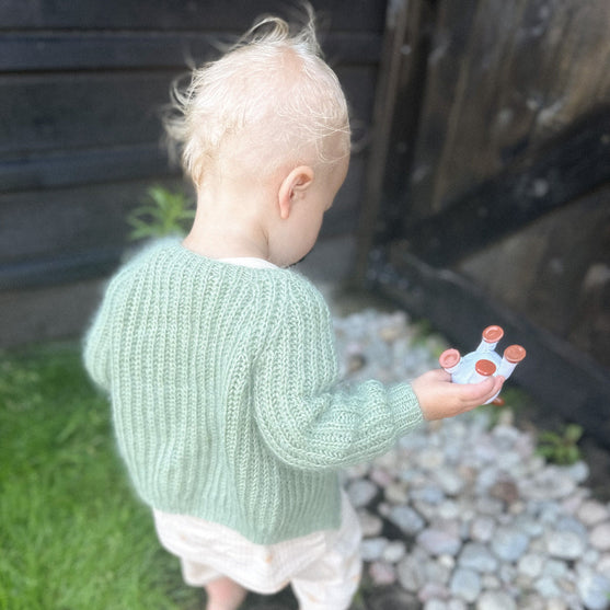

Abros - Kinder Strickjacke
4