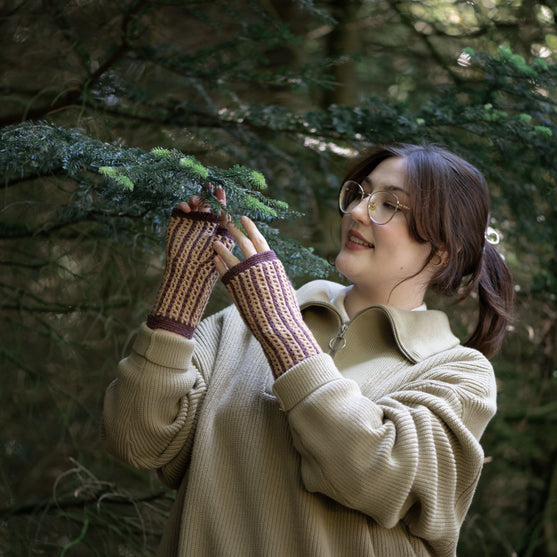 

2. Sonntag im Advent - Häkeln - Kaleidoskope - Fingerlose Handschuhe
2