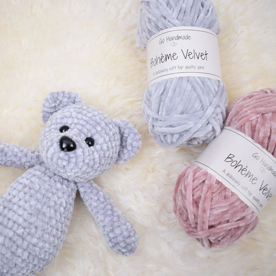 

Knuddel Teddy
2