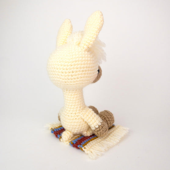 

Lama Lucy
2