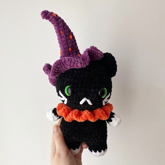 Willow - Halloween-Katze