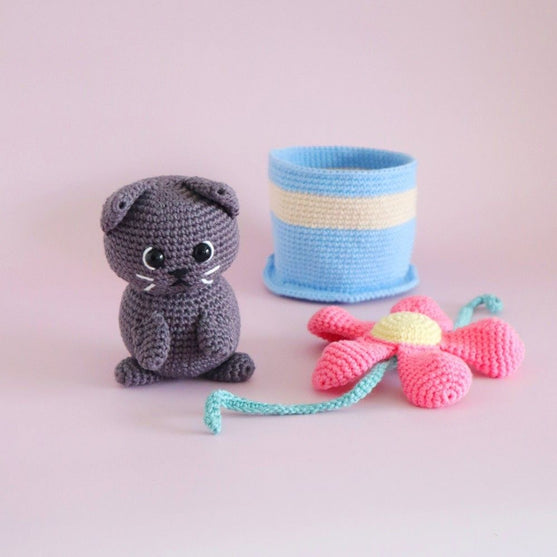 

Topf Pet Kitty - Amigurumi
8