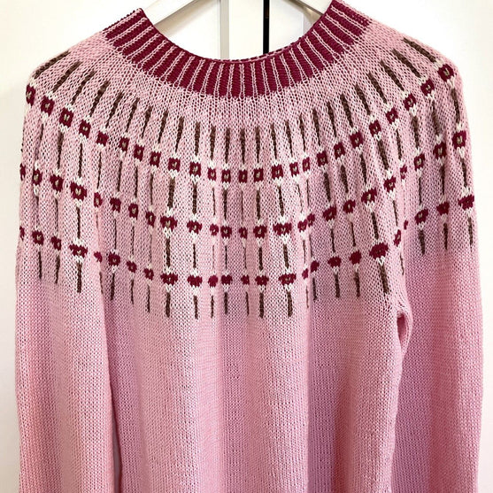 

Mandelblomst - Pullover
3