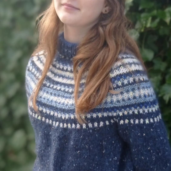 

Blue Monday - Pullover
1