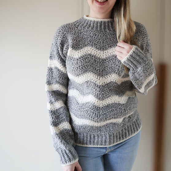 

Waves - Pullover
3