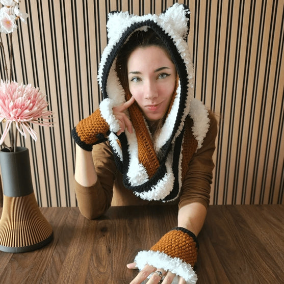 

WereFox - Schal und Handwärmer
8